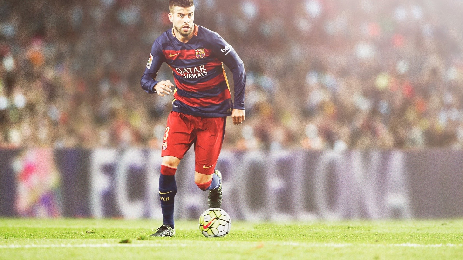 赛段操作揭秘:车手如何掌控复杂路况?,赛车比赛时车手如何平顺驾驶